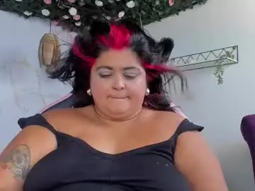 Chaturbate Live Sex of curvy_beauty_