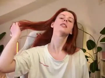 Chaturbate Live Sex Cam of doll_lesli