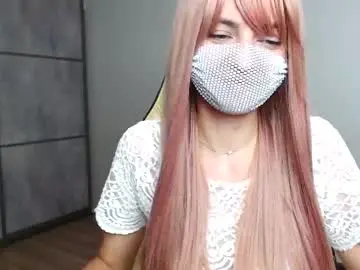 ellisnikki from chaturbate