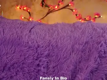 Chaturbate Adult Webcam of lipswithsweetonthem