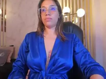 oriana_gh from chaturbate