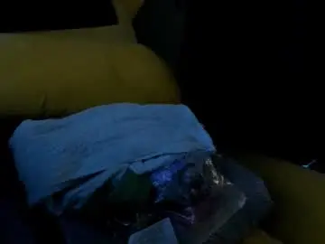 Chaturbate Free Live Porn of sharlott_smith1