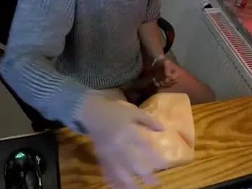 Chaturbate Adult Webcam of toohugeandstonedxoxo