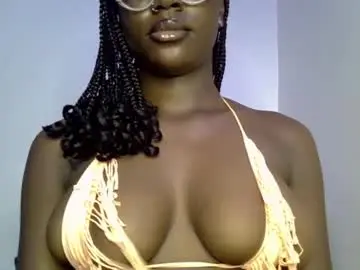 Chaturbate Nude Webcam of black_petitqueen12