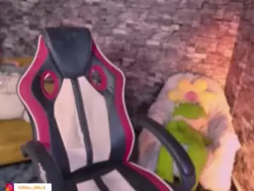 Chaturbate Free Live Porn of coralwells