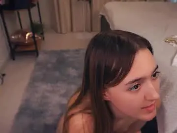 Chaturbate Live Sex Cam of hip_hop_baby