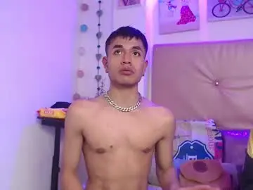 Chaturbate Nude Webcam of iam_lukas__