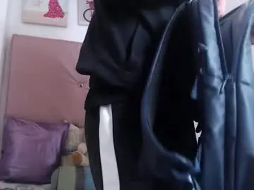 Chaturbate Free Porn Cam of iam_lukas__