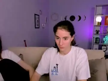 Chaturbate Live Sex Cam of khloebeauty