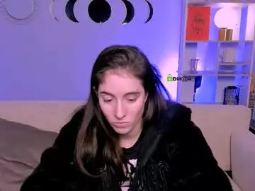 khloebeauty from chaturbate