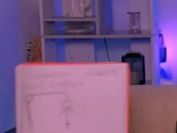 Chaturbate Live Sex Cam of khloebeauty