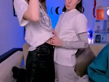 Chaturbate Live Sex Cam of khloebeauty