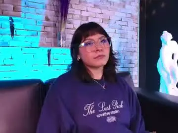 Chaturbate Live Sex Cam of kitty_malach