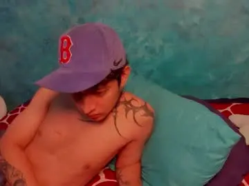 Chaturbate Adult Webcam of sky_wild