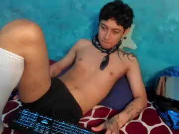 Chaturbate Adult Webcams of sky_wild