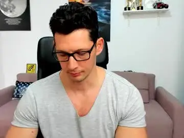 Chaturbate Free Live Porn of brutusk1