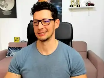 Chaturbate Live Sex Cam of brutusk1