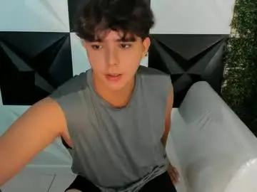 Chaturbate Sex Cam of dani_cumboy