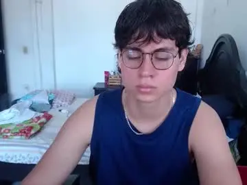 Chaturbate Live Sex of kafer_1022