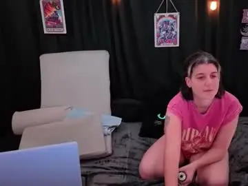 Chaturbate Live Porn of bella_james_1988