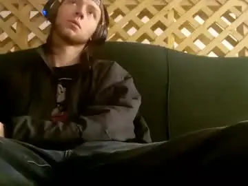 Chaturbate Live Sex Cam of biggestboiiii