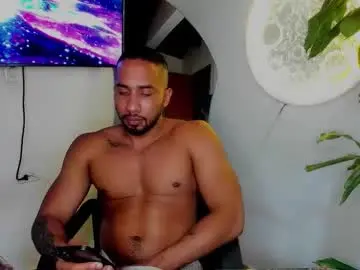 Chaturbate Watch Live Sex Cams of cristobal12cock