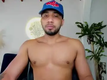 Chaturbate Watch Live Sex Cams of cristobal12cock