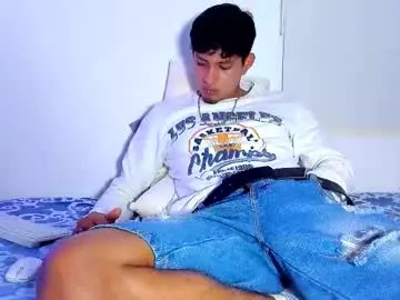 Chaturbate Nude Webcam of dominick_king