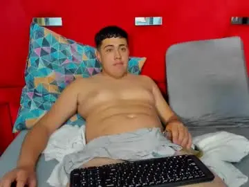 emmaanddemon from chaturbate