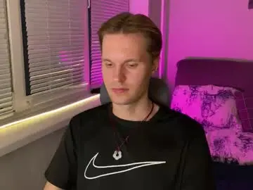 Chaturbate Adult Webcam of leonnextdoor