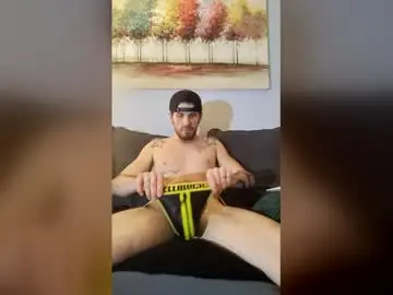 Chaturbate Nude Webcam of straitpipermann22