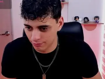 Chaturbate Live Sex Cam of markpotier