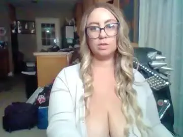 paisleehaze from chaturbate