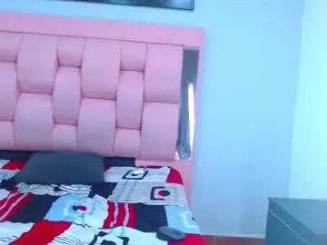 Chaturbate Nude Webcam of sophi_and_jack