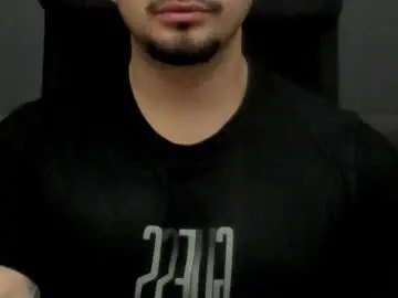 Chaturbate Nude Webcam of tonywilcoxx