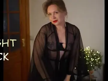 _million_dollarsmile from chaturbate