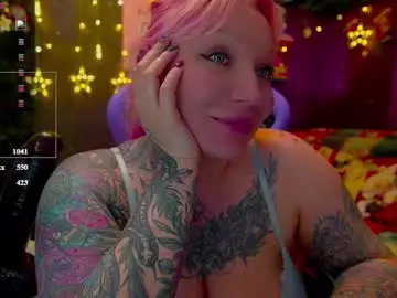 Chaturbate Live Porn of blackedbarbie