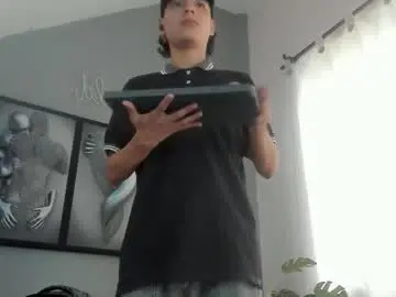 Chaturbate Watch Live Sex Cams of camillo_virgil