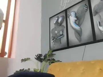 Chaturbate Live Sex Cam of camillo_virgil