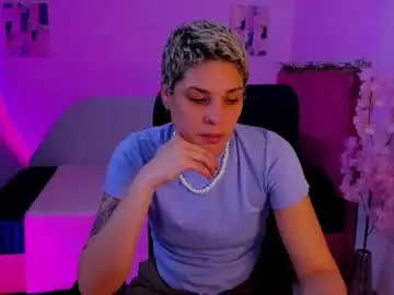 Chaturbate Free Porn Cam of laura_r23