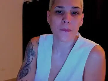 Chaturbate Watch Live Sex Cams of laura_r23