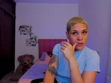 Chaturbate Free Live Porn of laura_r23