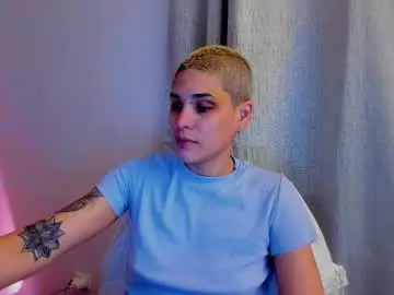 Chaturbate Live Porn of laura_r23