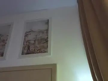 Chaturbate Free Live Porn of lili__roze_