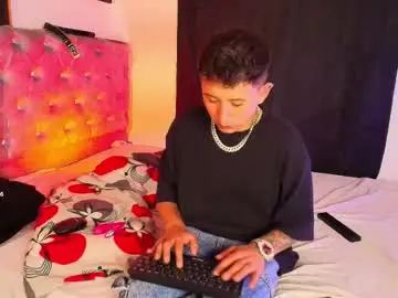Chaturbate Free Porn Cam of michael_lopez_1