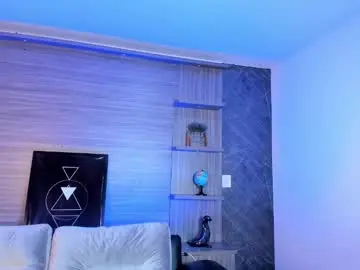 Chaturbate Adult Video Chat of aaron_whitee