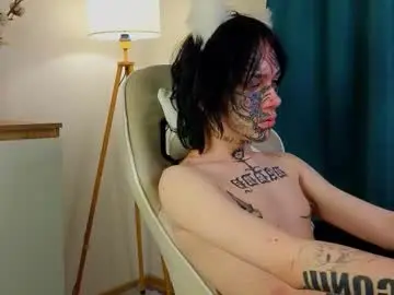 Chaturbate Live Sex of em0_b0y