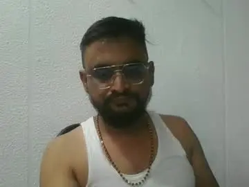 Chaturbate Live Sex of indian1433