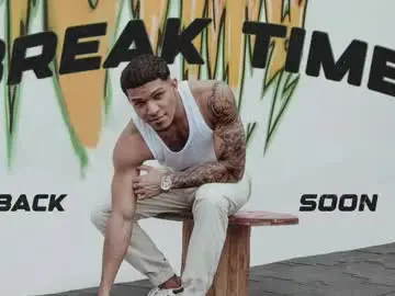 Chaturbate Live Sex Cam of leo_taro