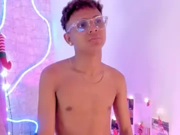 Chaturbate Live Porn of lucien_gray_